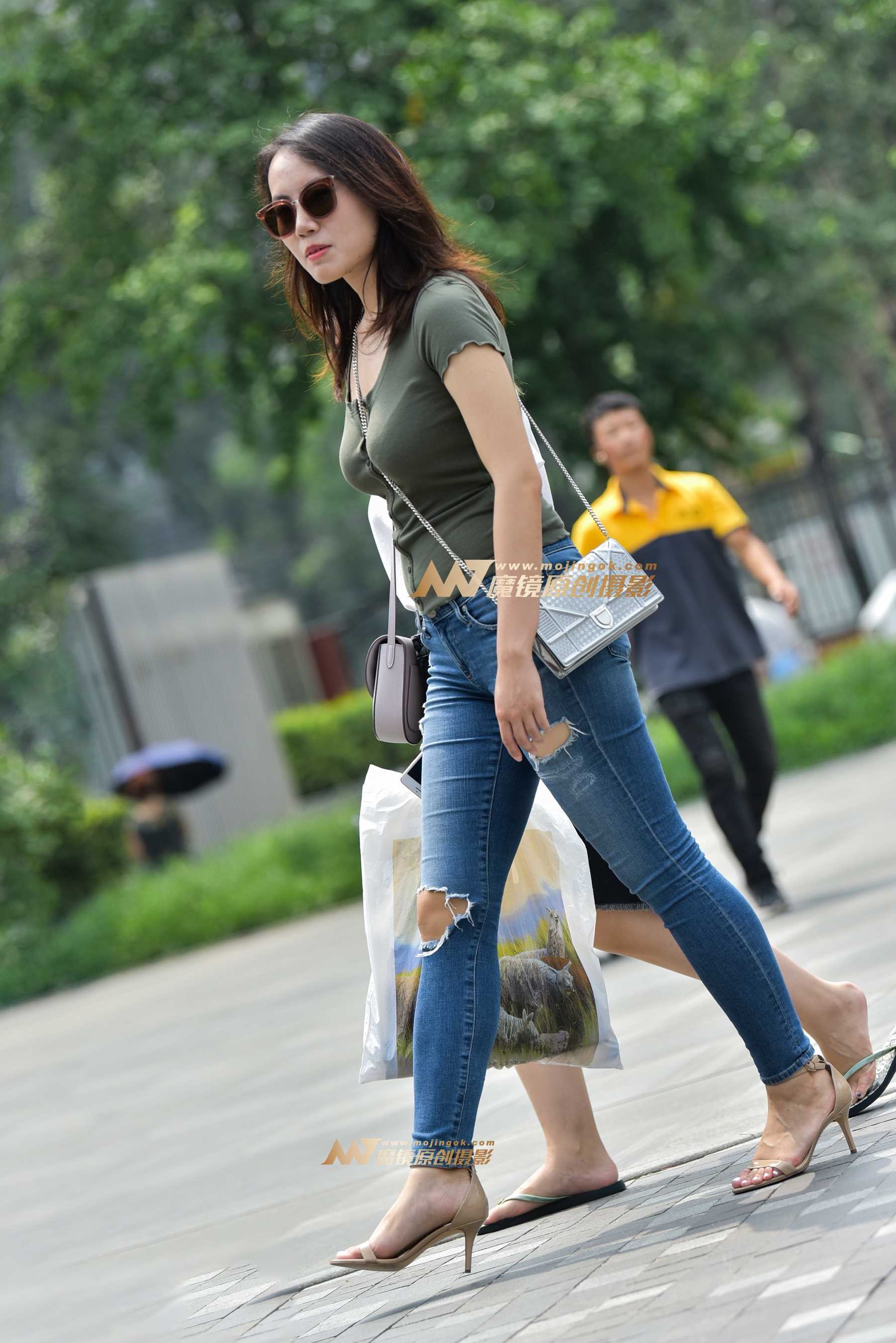 27836-yeoz340depz.jpg