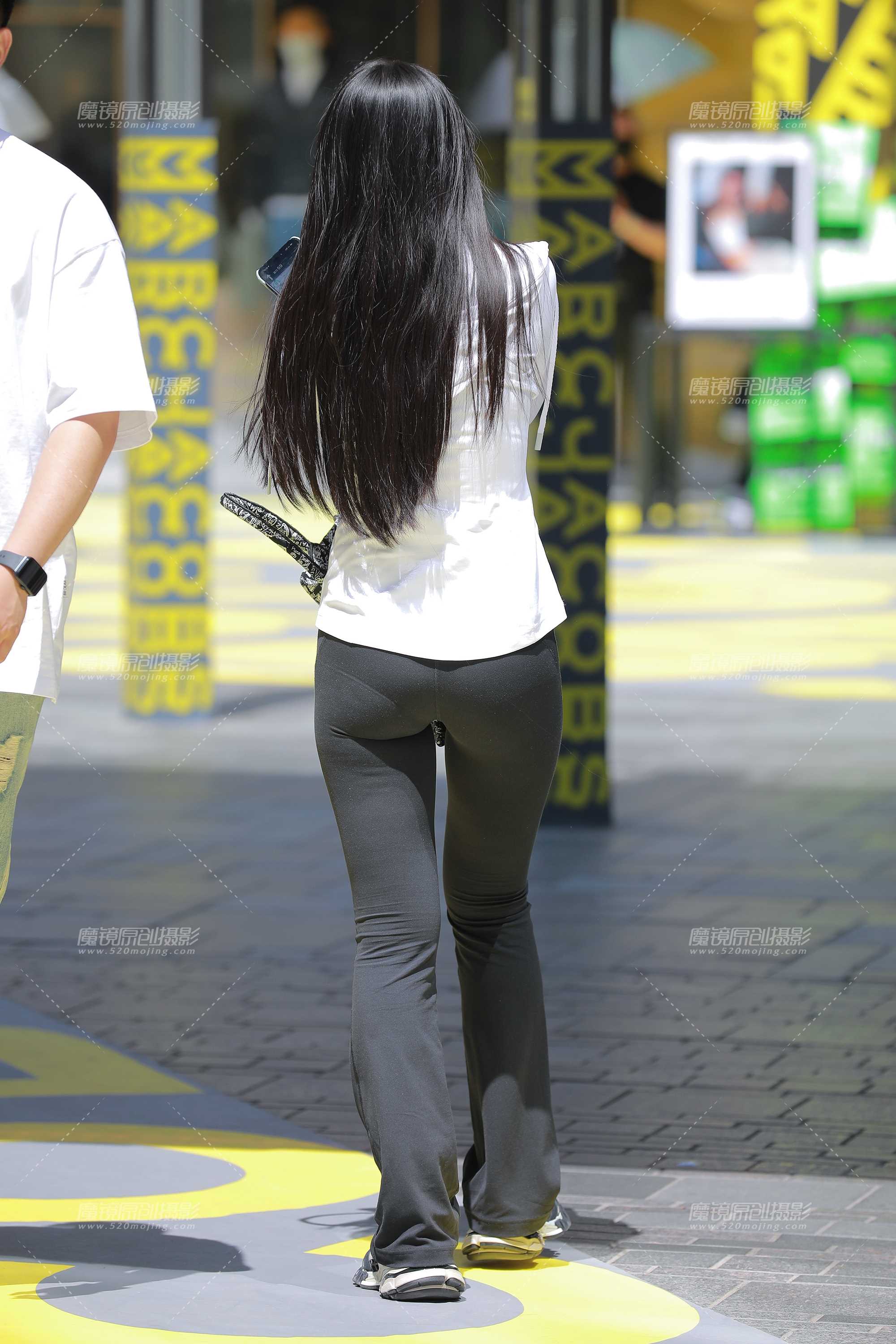 50246-rvmgkyaqqqs.jpg