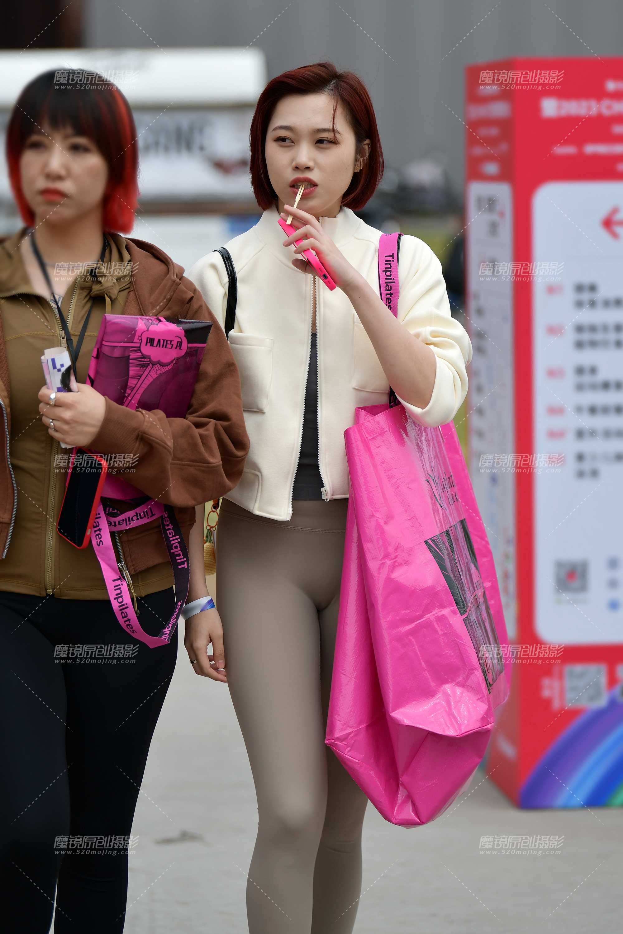 50415-g4l2d1awesi.jpg