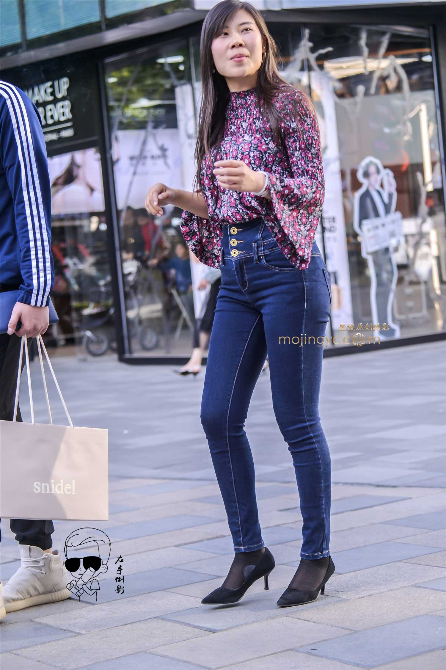 15579-o45mcv410wf.jpg