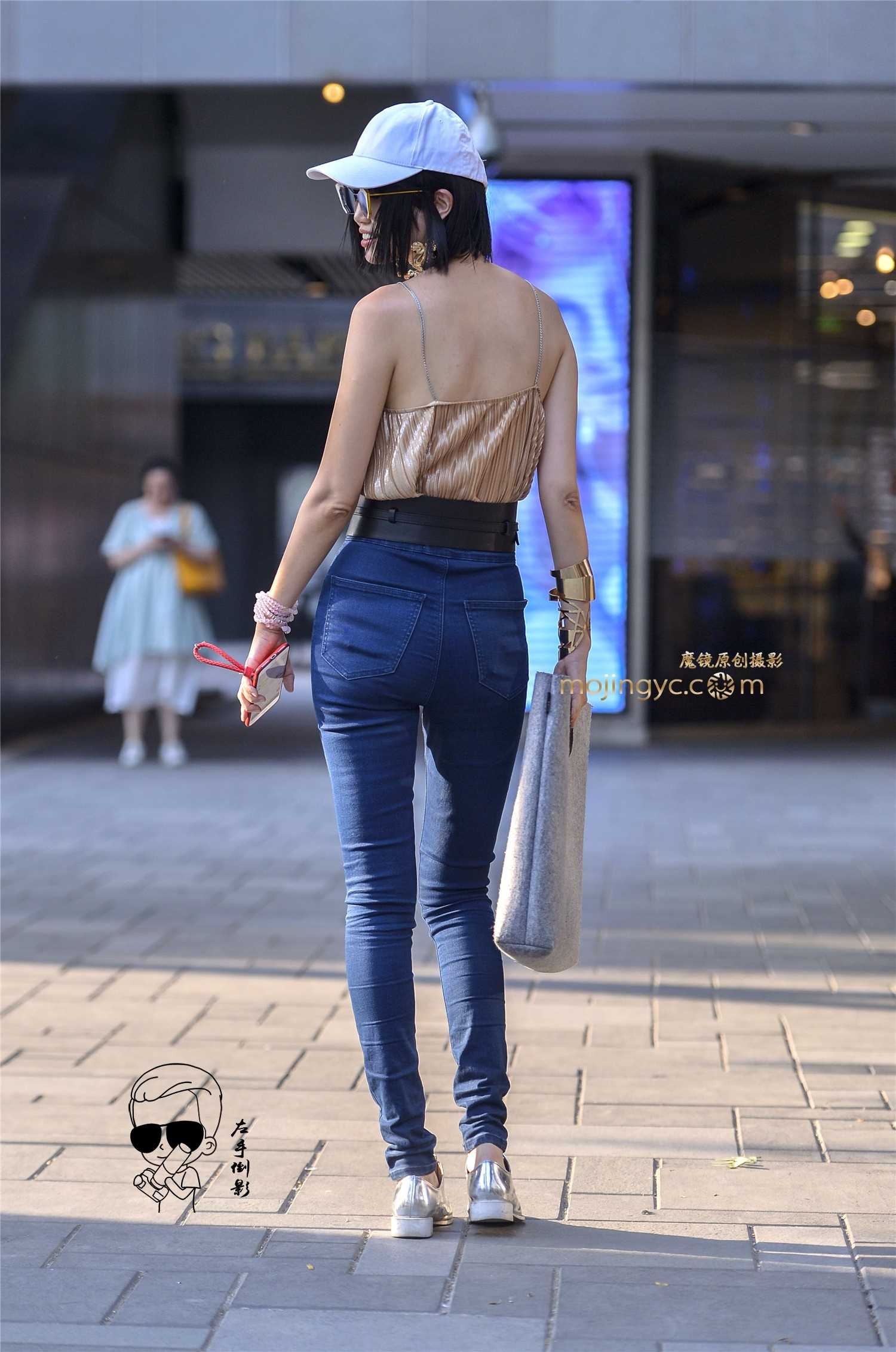 16742-4mbibch3ydc.jpg
