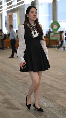 25914p33rmcaukyz.jpg