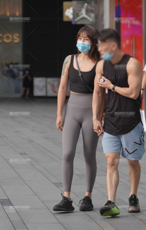 健身女孩