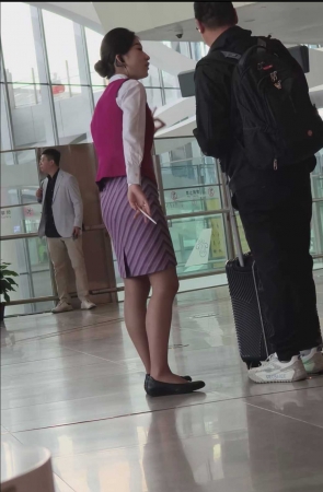 4k 南航贵宾室实习空乘肉丝美腿