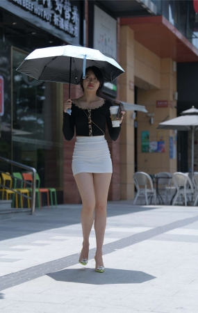 红石摄影作品 白裙女子