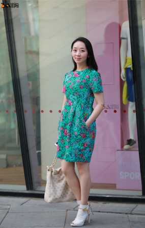 街拍一组美女1-10P