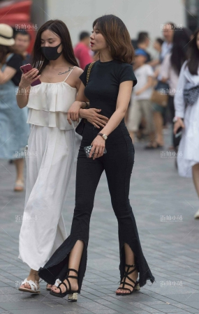 成熟型美女