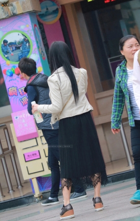 黑长裙 靓丽人妻-9P