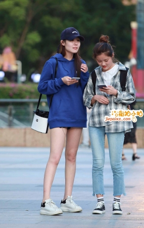 满分长直腿美眉