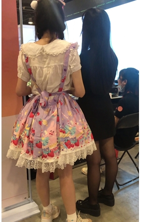 可爱的小美女