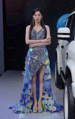 车模小姐姐