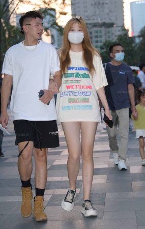 这背影太绝美了240312-10-41 15P