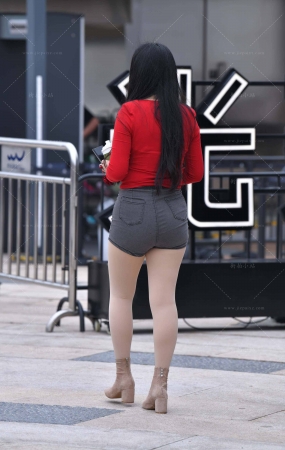 打电话~