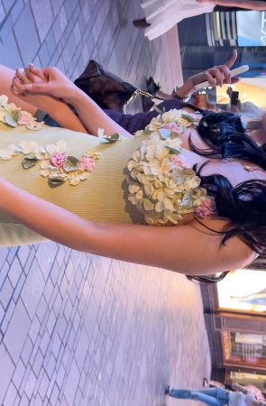 夜拍包臀裙美女（视频版）