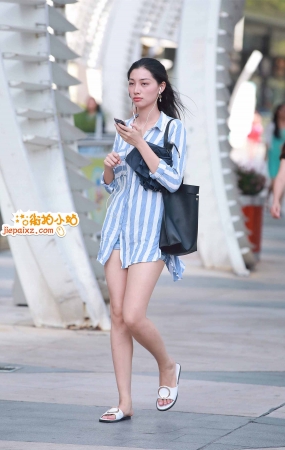 身材极佳的妹子