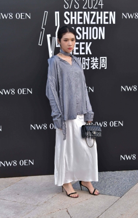 时装周时尚凉高美女