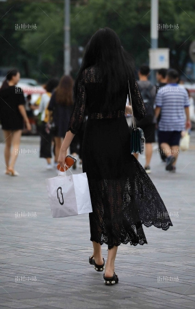 街拍高颜值长裙女神