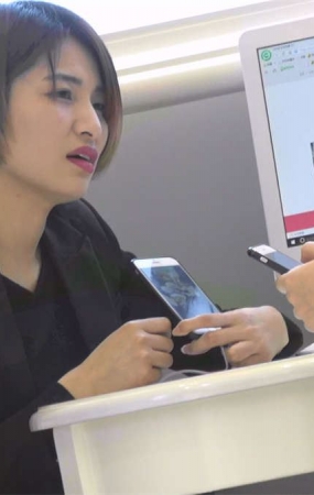 极品两位短黑丝美女