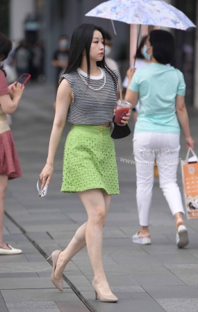 2265-14+57高跟少妇 14P