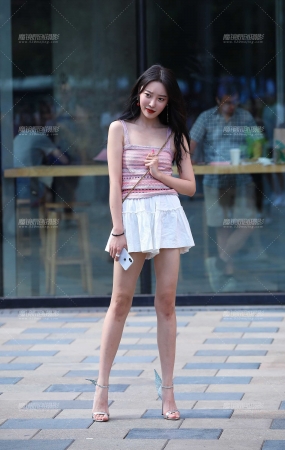 蝴蝶高跟，美腿美女~
