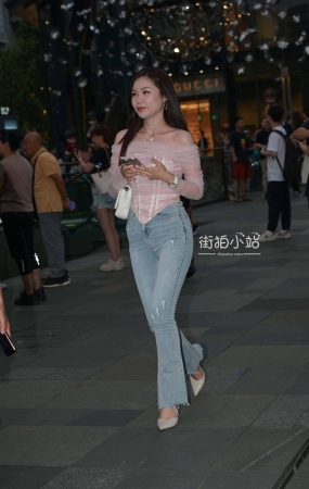 夜拍牛仔裤高跟鞋美姐