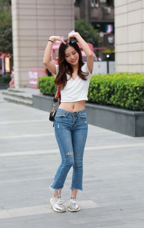 甜美牛仔裤