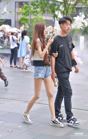 热裤长筒袜 23-05-03-482
