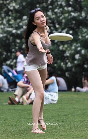 美女组团出没