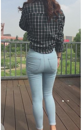 模拍牛仔紧身裤妹子2