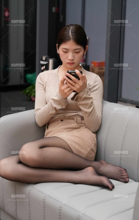 形体老师黑丝杀青版227P视8min