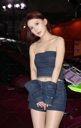 肤白貌美光滑亮丝大长美腿