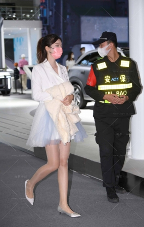 肉色丝小姐姐