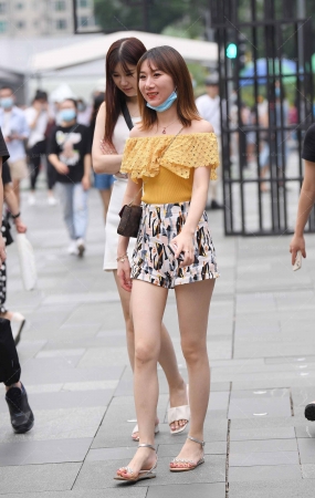 爱笑的女人/231118-2-49 14P