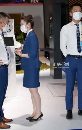 通勤装，R丝袜美女礼仪~