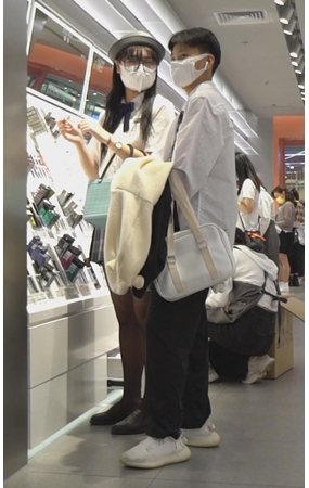 黑丝美女