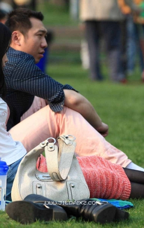 黑丝少妇长腿