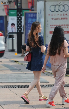 漂亮可人的美女-10P