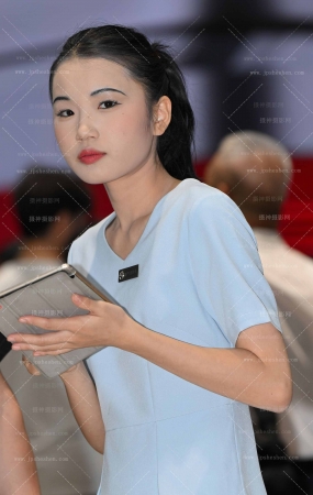 241118-65=59√丝袜小妹 10P