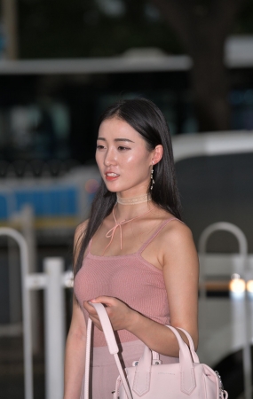 漂亮的小姐姐