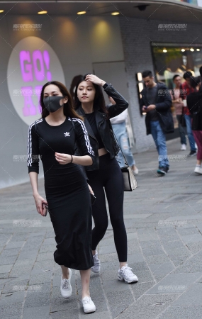 天黑前终于拍了两个