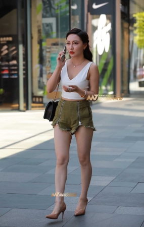 高冷的美少妇