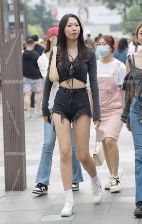 贼好看的大长腿大妞儿/231019-3-75 15P