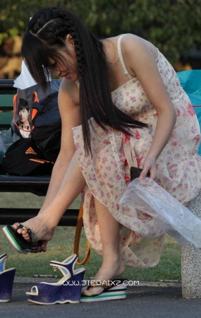 偶遇外拍女模特