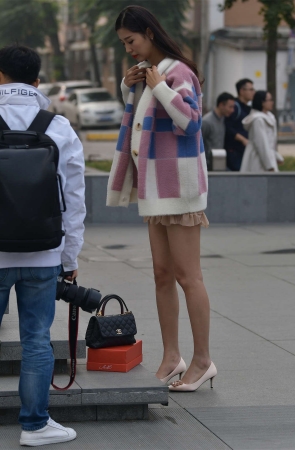 包臀裙美女