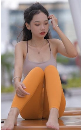 黄色瑜伽裤小妹【套图+视频】