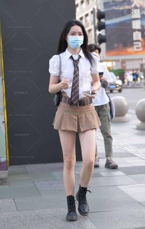 圆圆的白白的/231114-4-89 14P