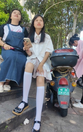 极品白袜jk美女