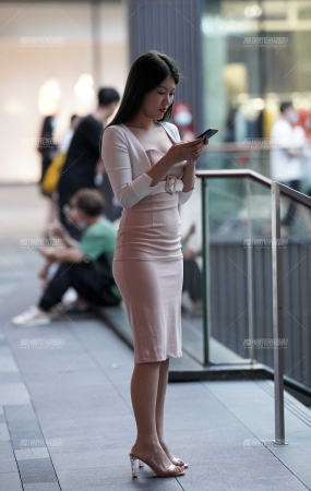 包臀裙美女的韵味
