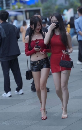 亮眼的红色