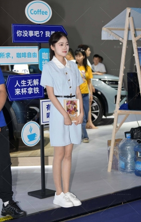 肉色丝咨客小妹